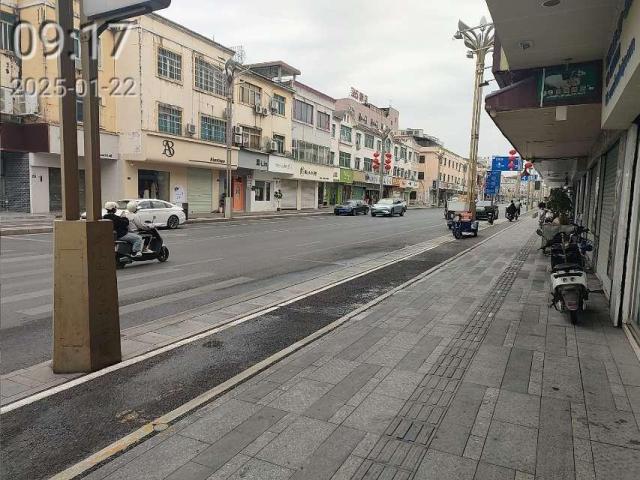 监测平台AI识别问题并督促商户整改前后对比1.jpg